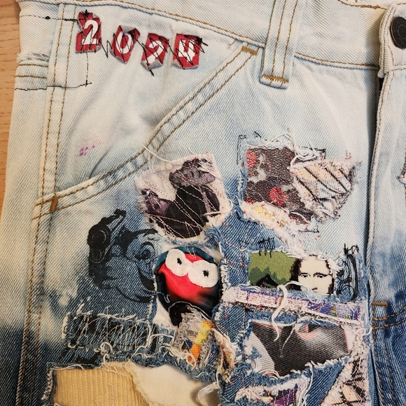 ARTIST UPCYCLED PATCHWORK STREETWEAR QUIXOTICA DENIM JEANS ONE-OF-A-KIND 32/33 - Picture 10 of 16
